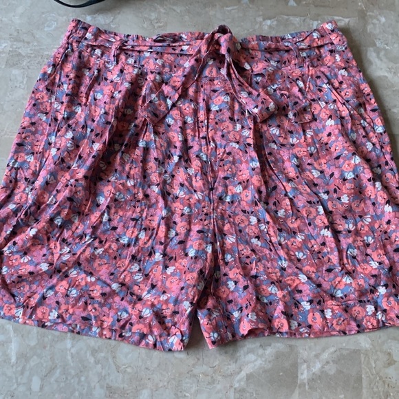 Free People Layla High Waist Tie Belt Flowy Boho Floral‎ Print Shorts M - Picture 4 of 14